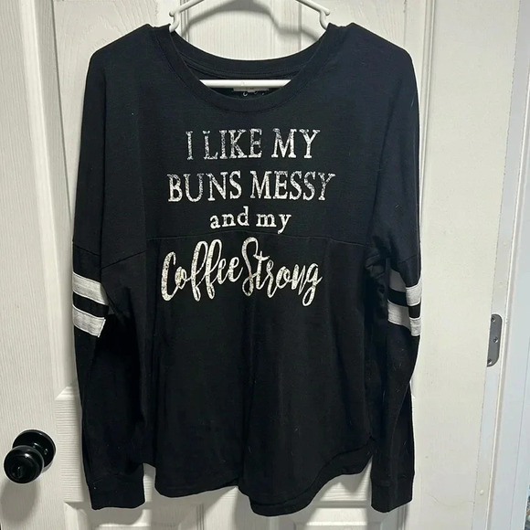 Maurice’s coffee graffic long sleeve top. - Picture 3 of 5